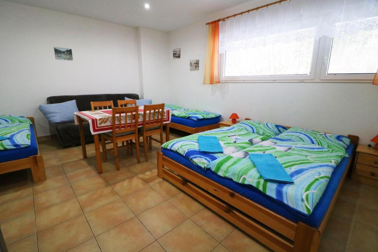 Apartmany Jana Janske Lazne Bagian luar foto